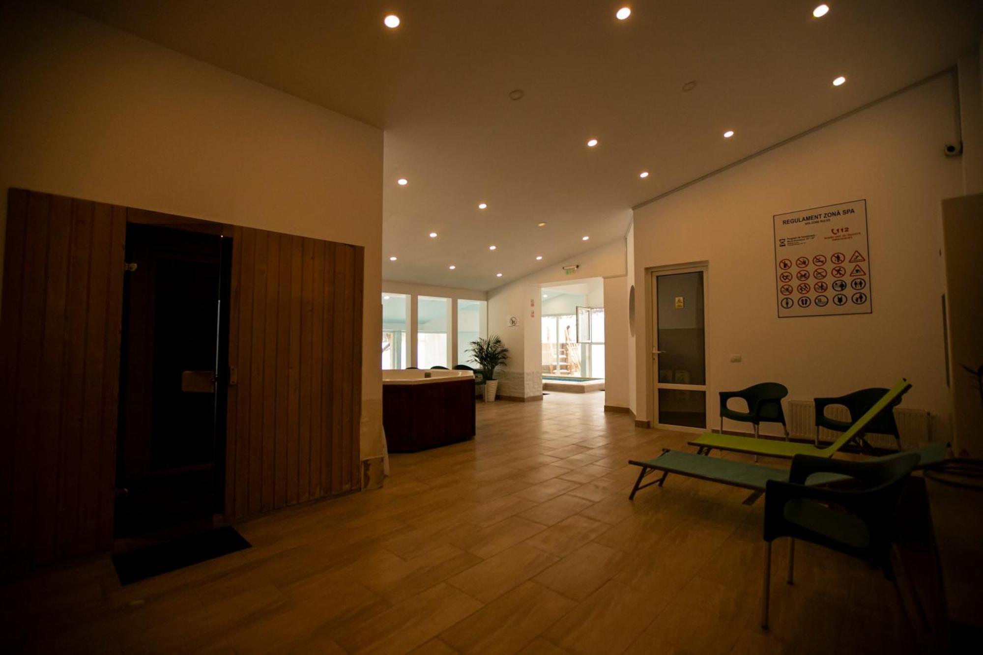 פרדיאל Atrium Panoramic Hotel & Spa מראה חיצוני תמונה